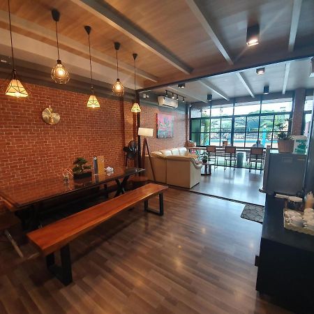 Sleep Airport Chiang Mai Bed and Breakfast Εξωτερικό φωτογραφία