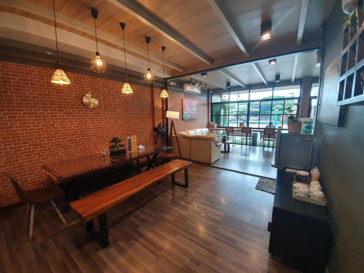 Sleep Airport Chiang Mai Bed and Breakfast Εξωτερικό φωτογραφία