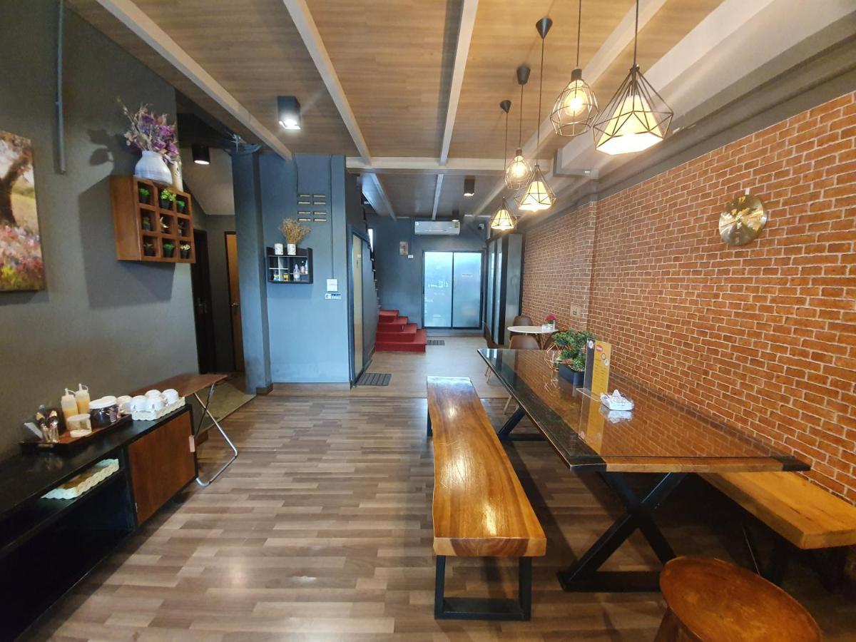 Sleep Airport Chiang Mai Bed and Breakfast Εξωτερικό φωτογραφία