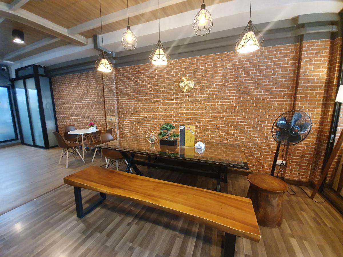 Sleep Airport Chiang Mai Bed and Breakfast Εξωτερικό φωτογραφία